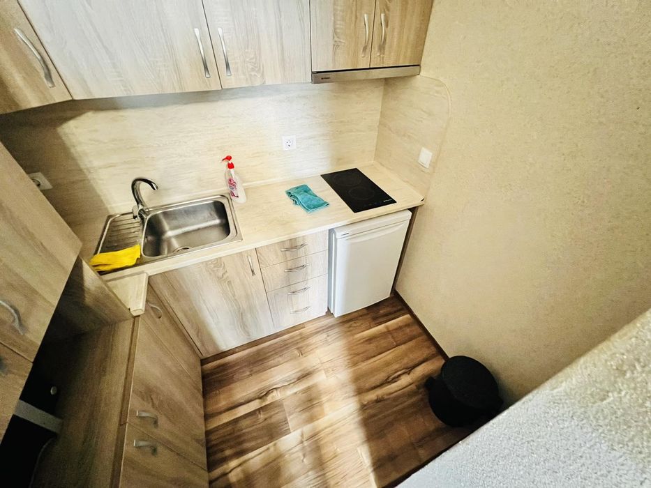 Продава се Едностаен апартамент в Бургас, Зорница - 47 кв.м за 2537 €/кв.м - Снимка #4
