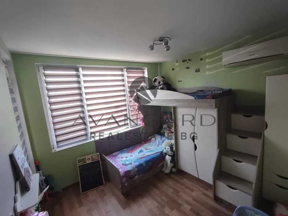 Продава се Тристаен апартамент в Пловдив, Кючук Париж - 75 кв.м за 1496 €/кв.м - Снимка #8