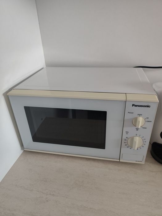 Микровълнова Panasonic