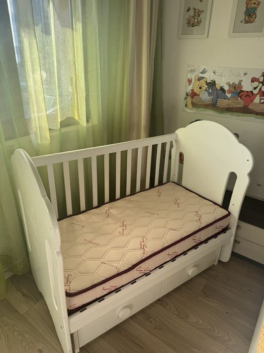 Детска кошара с чекмеджета и матрак  Pierre Cardin