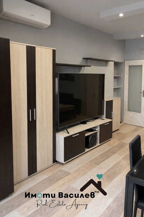 Продава се Двустаен апартамент в София, Център - 47 кв.м за 1410 €/кв.м - Снимка #2