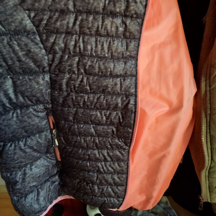 Зимни дамски якета 2бр. Л и ХХЛ