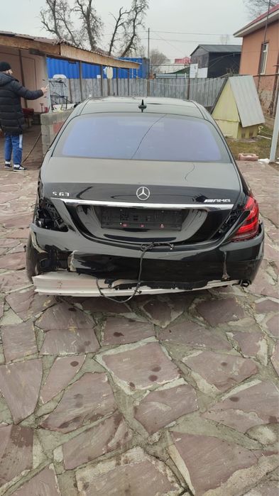 Mercedes Benz S63