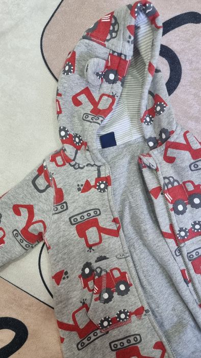 Продаются детские вещи