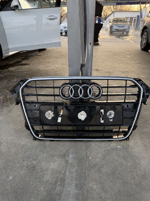 Grila fata OEM Audi A4 b8.5