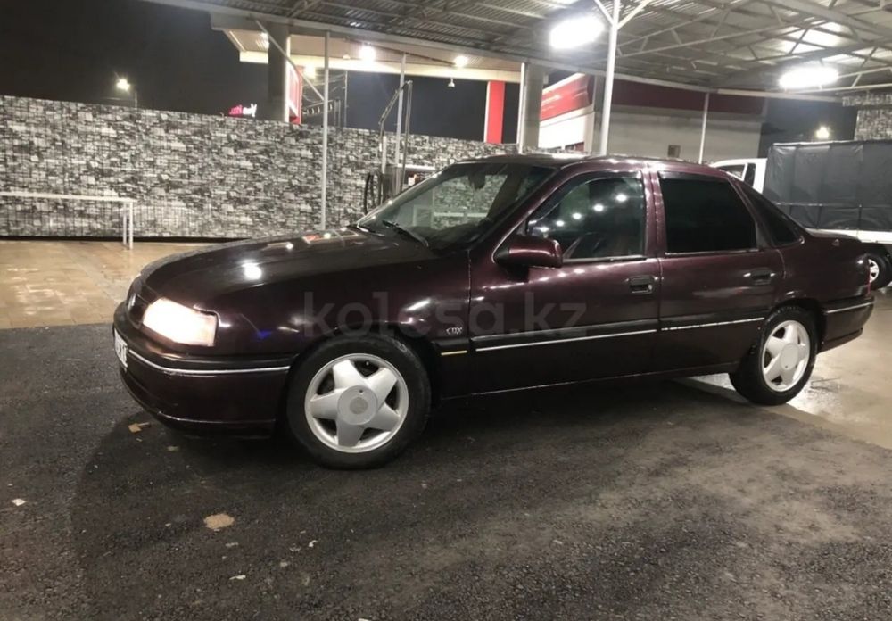 Опел вектра 1.8 моно