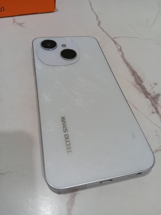 Смартфон Tecno spark go 1 2025