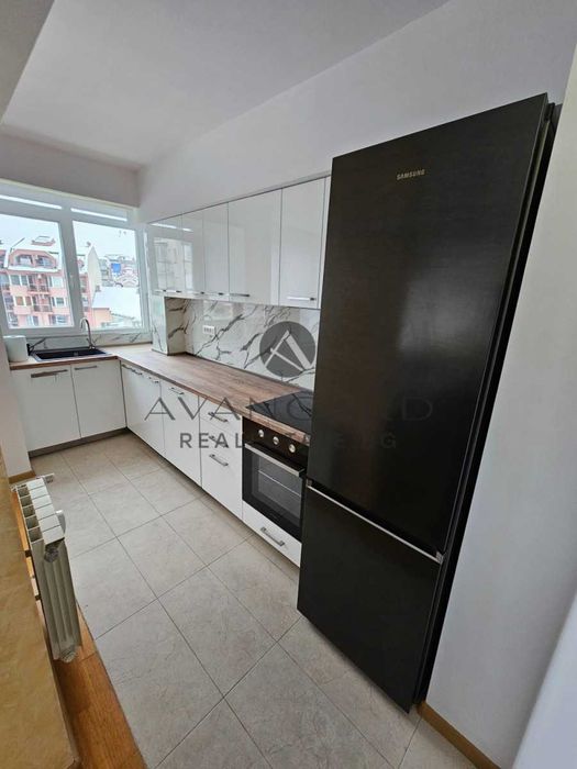 Продава се Тристаен апартамент в Пловдив, Кършияка - 134 кв.м за 2090 €/кв.м - Снимка #3