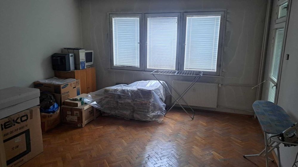 Продава се Тристаен апартамент в София, 7-ми 11-ти километър - 156 кв.м за 1853 €/кв.м - Снимка #11