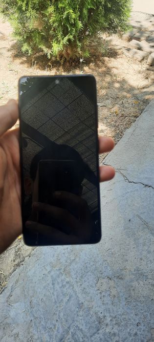 Telefon sotiladi