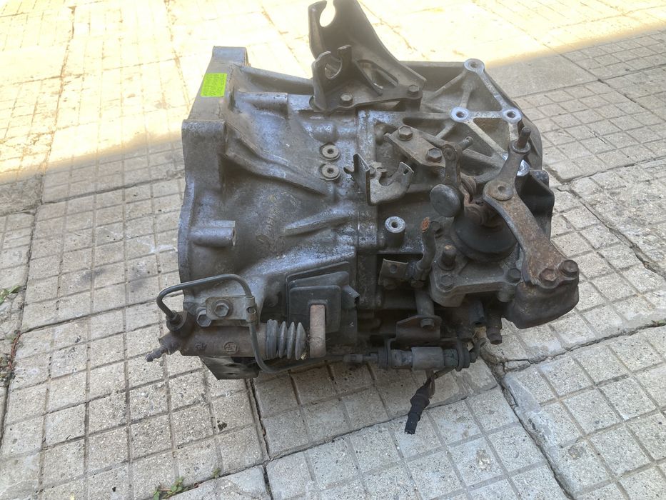 6-степенна скоростна кутия за тойота авенсис Т25 2.2D4D 150кс 04-08г