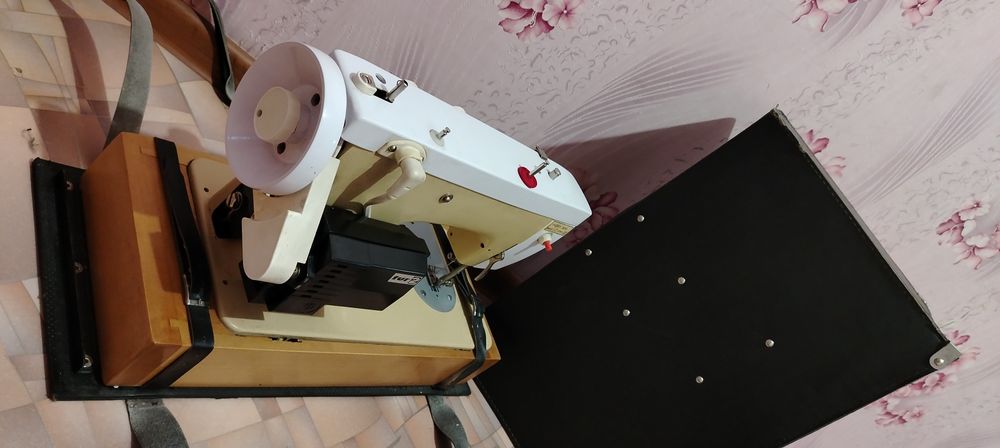 Обменяю продам  электропривод  швейная машинка