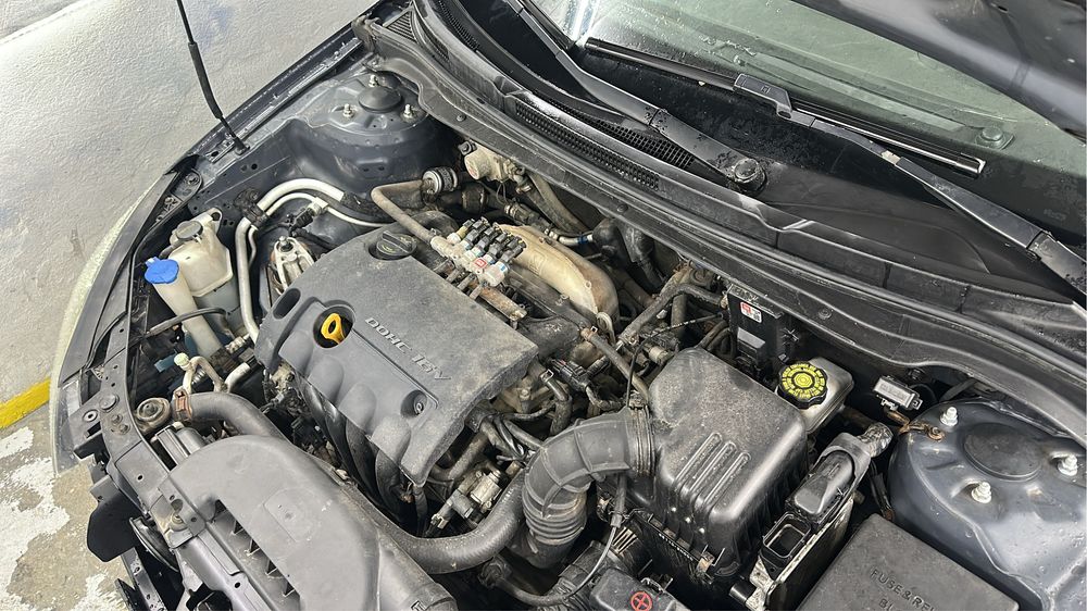 Vând kia ceed 2008