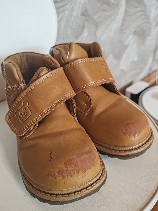 Отдам обувь бесплатно
