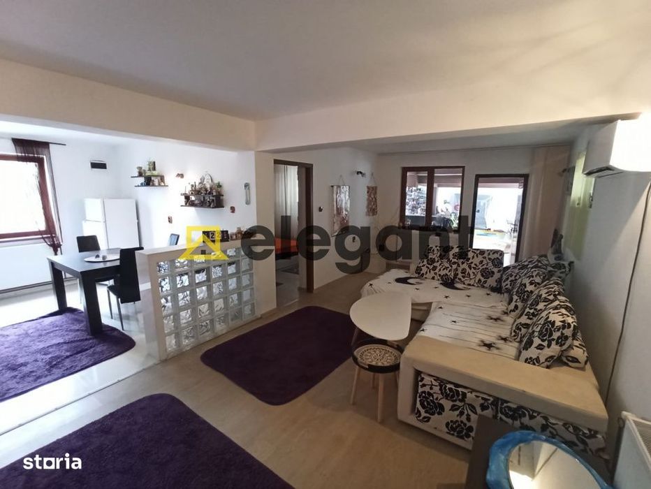 Casa cu spatiu comercial la principala, 216 mp utili, Simnicul de Sus