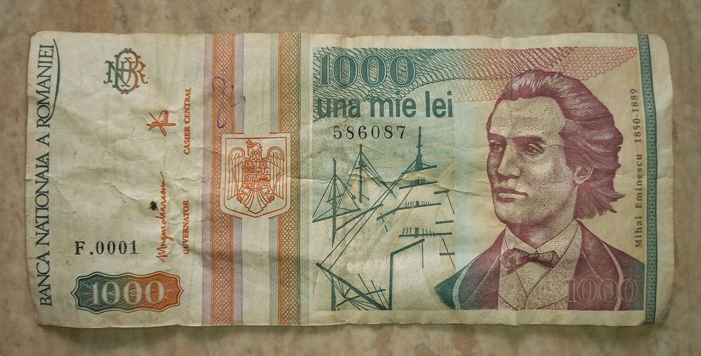 Bancnote vechi din anii 2000