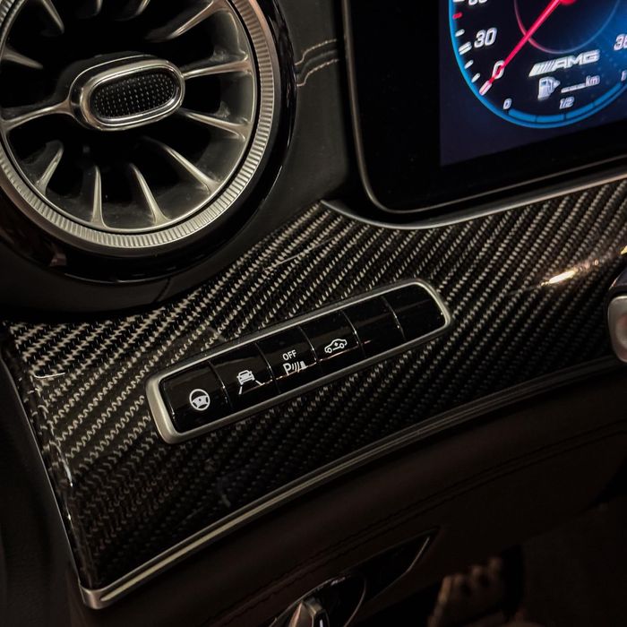 MERCEDES AMG GT 63 4 DOOR