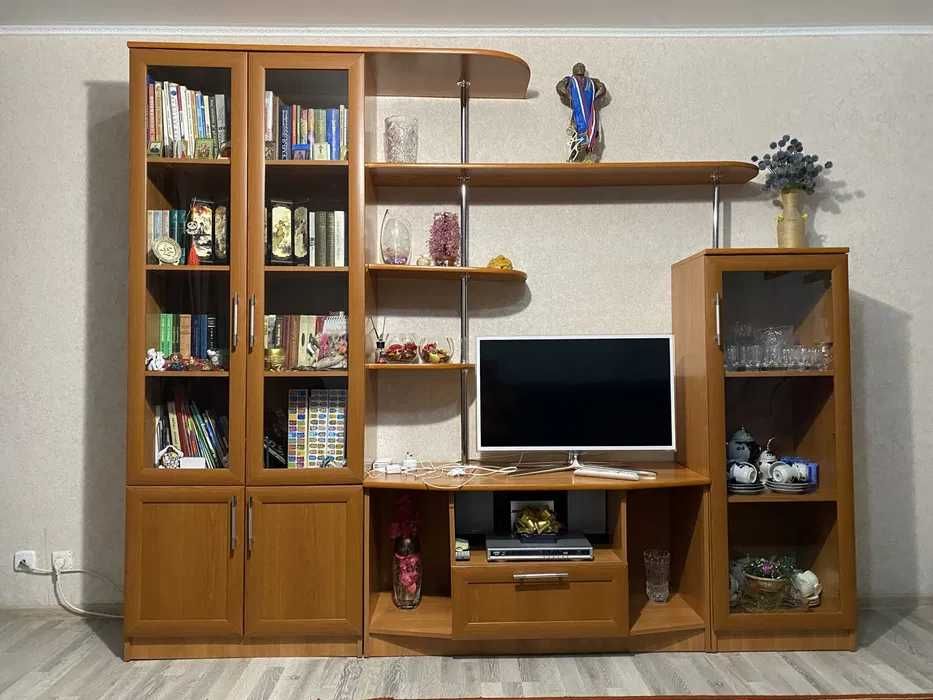 Горка для гостиной