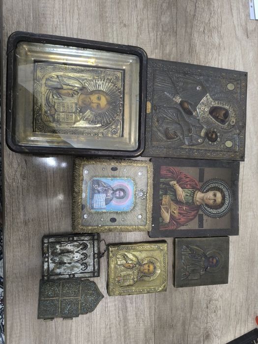 Продаю старинные иконы