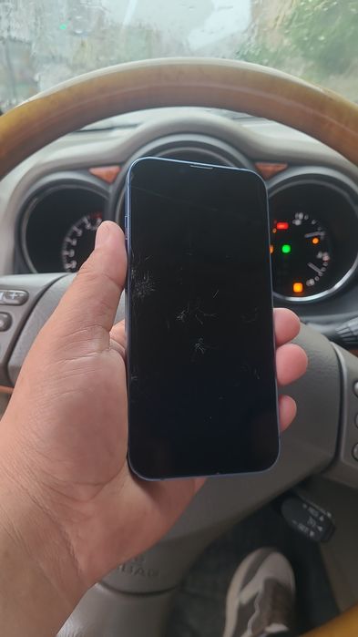 IPhone 13 сатам барлығы істеп тұр