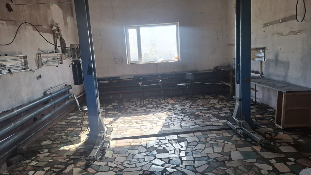 Аренда подеподъемник  часовой