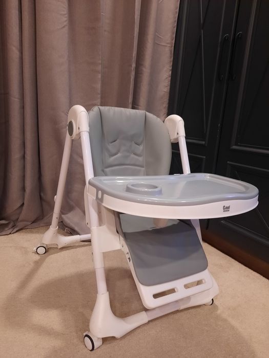 Детский стульчик б/у в отличном состоянии