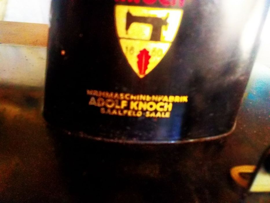 Швейная машинка Knoch