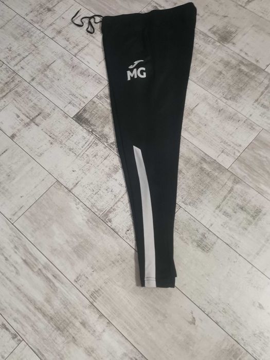 Нови Мъжки долнища Jako