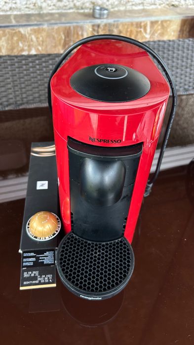 Кафемашина Nespresso Vertu
