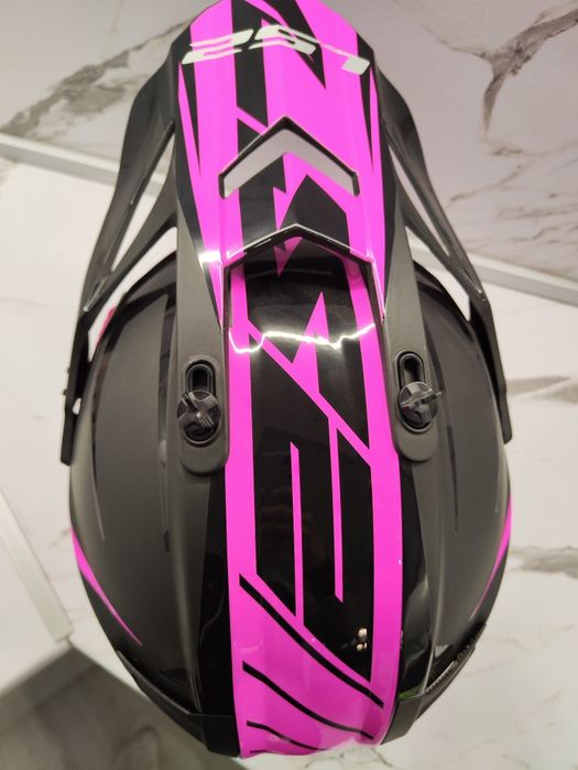 Кросова каска за мотор LS 2 размер L