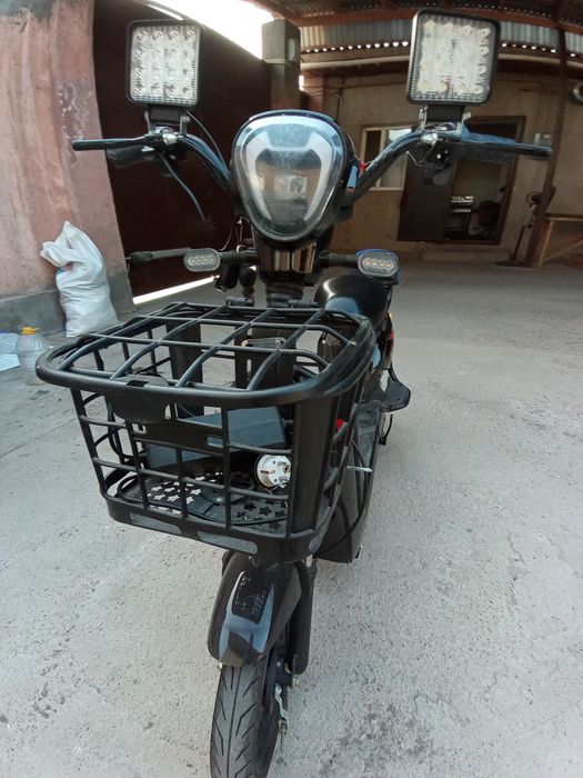 Скутер sk8 сатылады