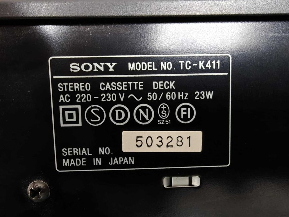 Триглав касетен дек Sony TC-K411