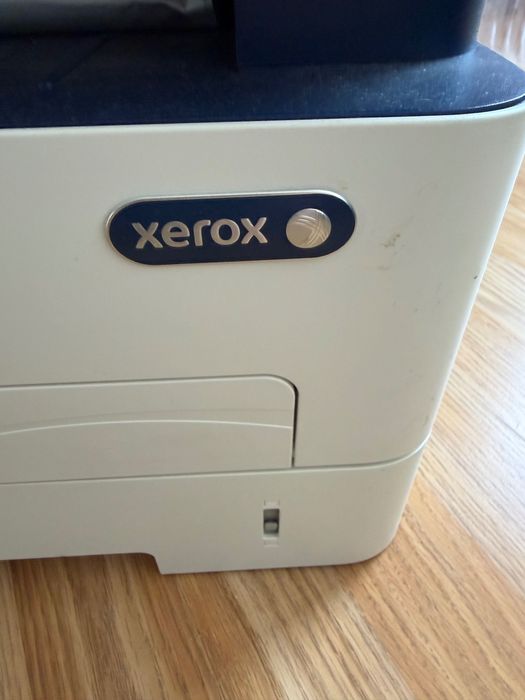 Принтер Xerox 3225