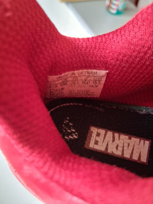 Детски маратонки Converse и Adidas Marvel