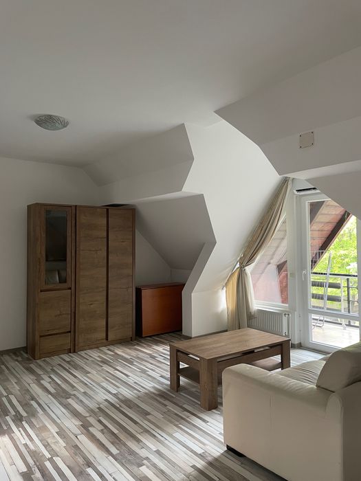 Apartament de închiriat
