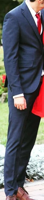 Costum elegant pentru bărbați