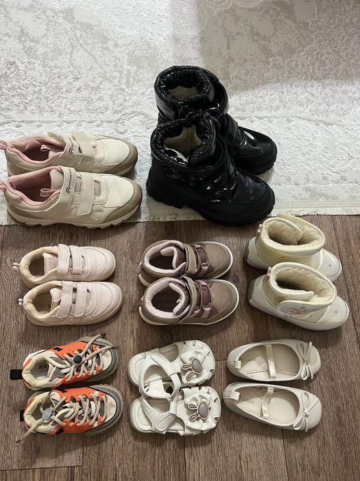 Продам детскую обувь по 2000 тенге