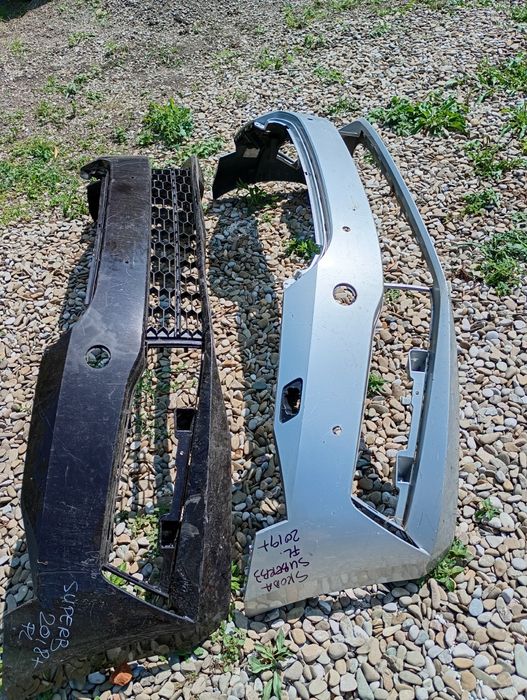 Bară față faruri full led crystal Skoda Superb 3 facelift