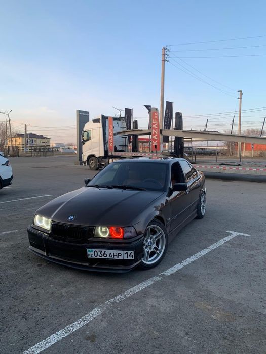 Продам бмв е36 ,