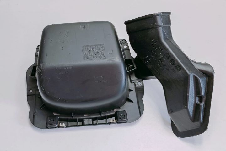 Suport  pahare 9672845177 / 9673843380 Citroen C3 a 3-a generatie ser