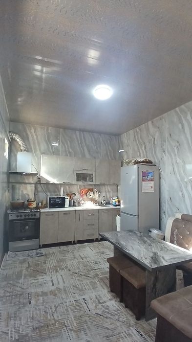 6 сотихли ховли сотилади