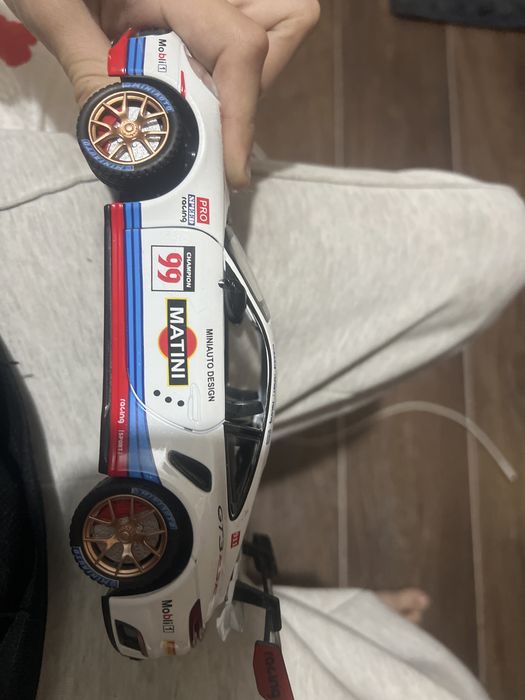 Машинка порш 911