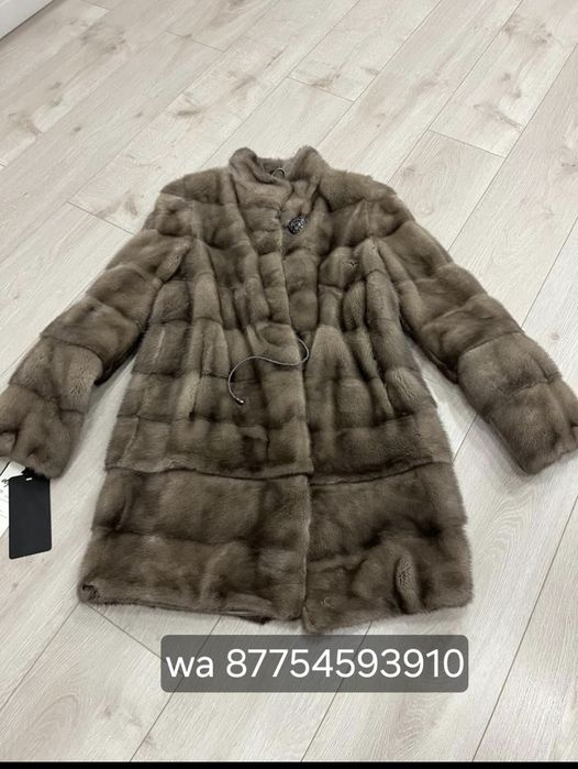 Шуба норковая, с этикеткой