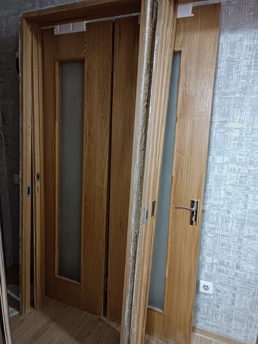 Б/у двери межкомнатные