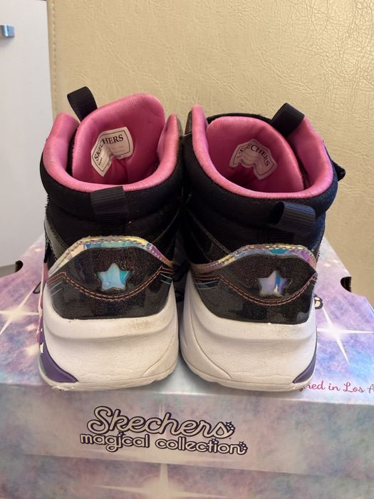 Детски светещи маратонки с еднорог Skechers, номер 31