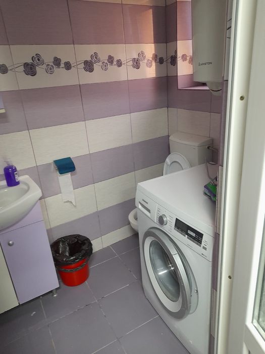 Închiriez in regim hotelier apartament 250 lei