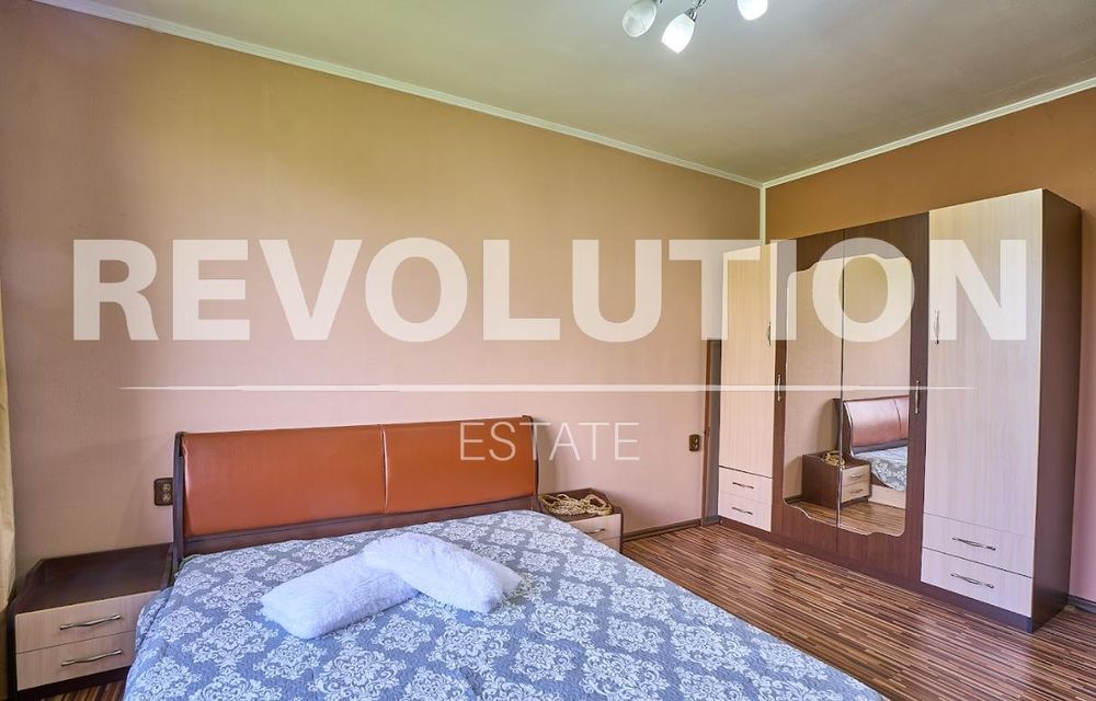 Дава се под наем Четиристаен апартамент в Пловдив, Христо Смирненски - 90 кв.м за 600 € - Снимка #3