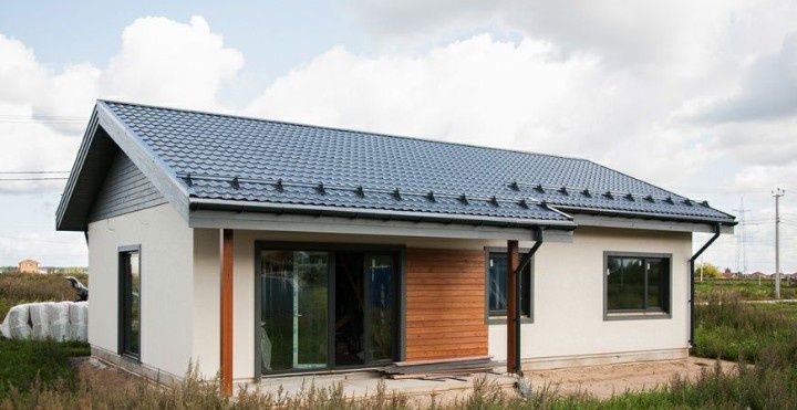 Case modulare pe structura metalica