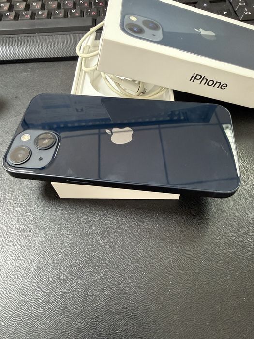 Айфон 13 в идеальном состоянии