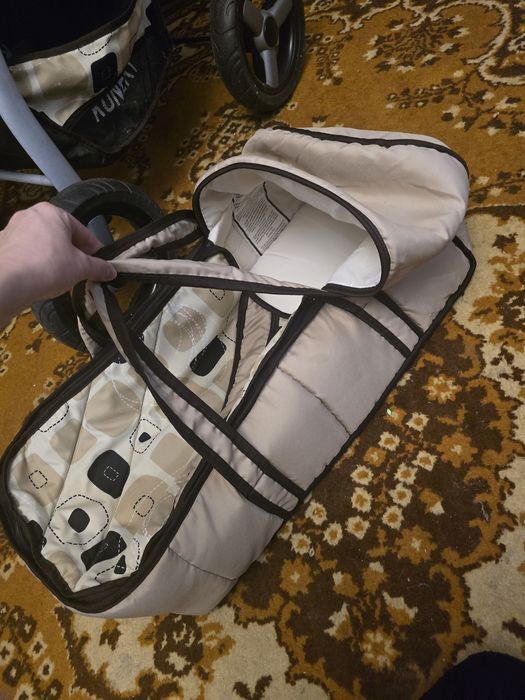 Продаётся детская коляска